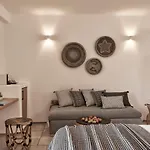 Mykonos Bliss - Cozy Suites, Adults Only 4* 칼로 리바디