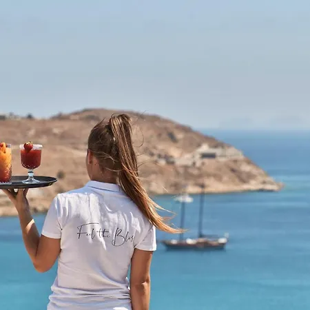 Mykonos Bliss - Cozy Suites, Adults Only 4*